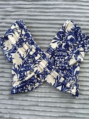 Elegant Blue and White Floral Crop Top
